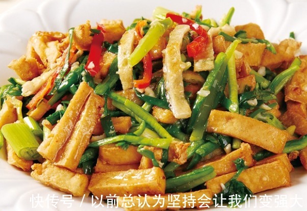 胡萝卜素|炒韭菜时加一宝,腰不酸了,腿不疼了,活力满满,皮肤更细腻光滑