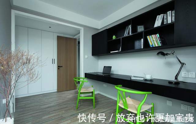 装修|113平天然温润的原木遍布整个区域,深受年轻一族的追捧