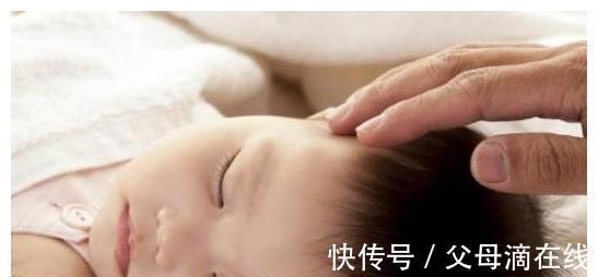 骨骼|这三种宝宝“睡姿”,可能影响孩子身体发育,家长需了解