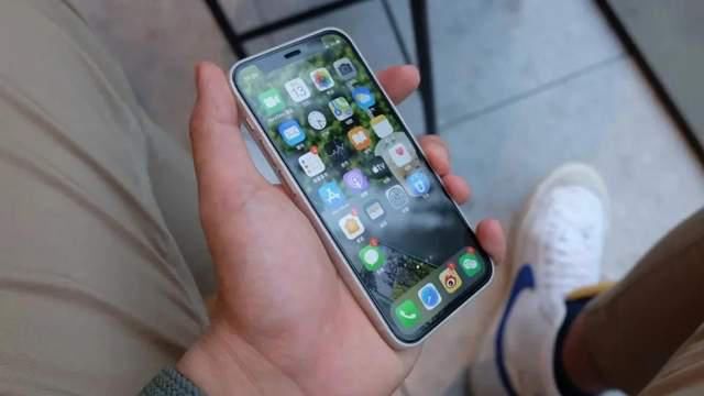 苹果|为什么大部分用户还是会选择iPhone12，而不是Mate40Pro？