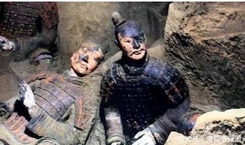 暴徒|一日本暴徒冲进展览馆,将秦兵马俑砸毁,对此中国是这样回应日本