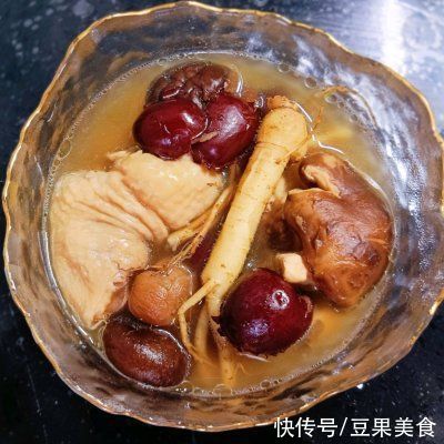 进补|三伏天进补、补气补血—人参鸡汤