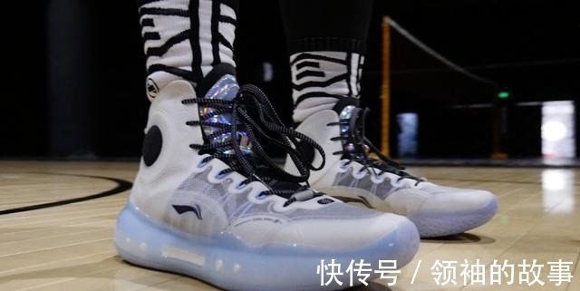 碳板 除了价格没缺点,TOP1的团队旗舰实战鞋驭帅14有多强!
