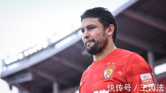 归化|他因在上港踢不上主力离队,如今却有望回归,曾是国足功勋前锋