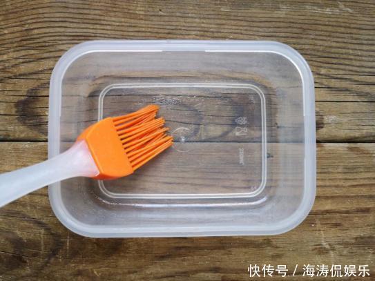 冰淇淋|一个火龙果,一盒牛奶,搅一搅切一切,入口即化,比冰淇淋好吃