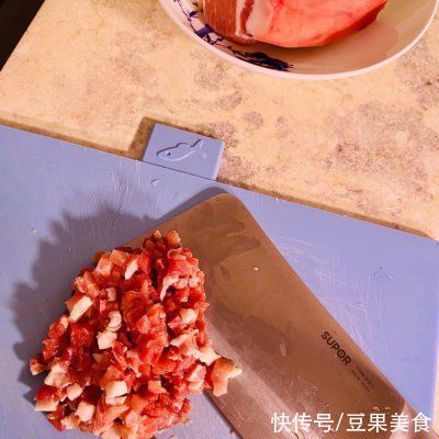 让食客踏破门槛的的干煸豆角做法，学会了你也能火