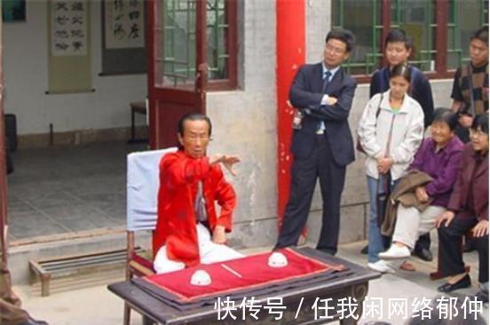 老师傅@他是至今唯一会缩骨功的人,却表示宁可失传也不传人,原因无奈