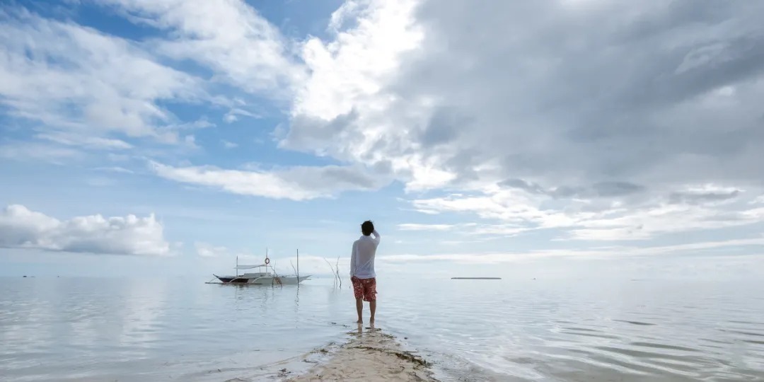 我的英雄|如果觉得生活太难，不如读读《人生海海》这5句话，终身受益
