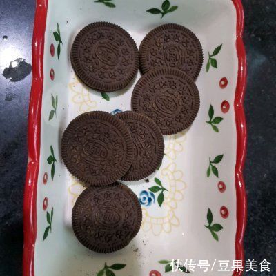 火爆全网的奥利奥牛奶蛋糕