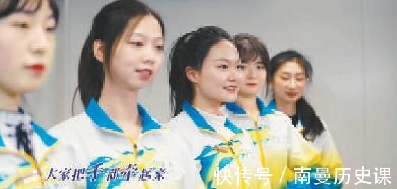 《一起向未來》新版MV大火,主創(chuàng)團隊揭秘創(chuàng)作過程