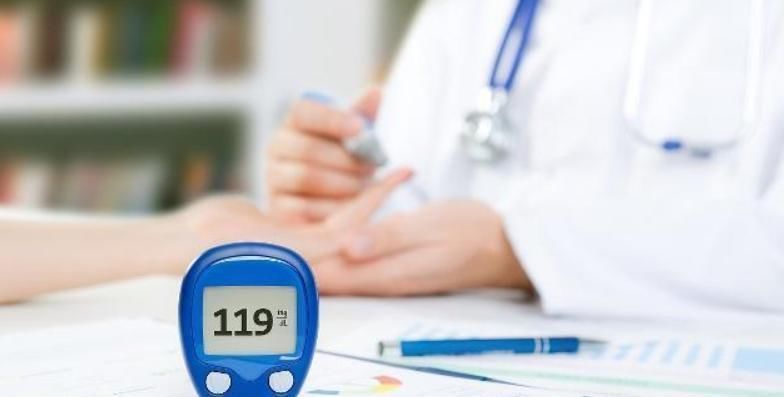 日常生活中|糖尿病是“拖”出来的提醒晚上坚持“1多3少”,或能稳定血糖