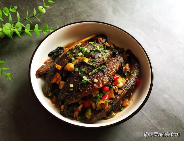 它是“水中人参”，味道鲜美营养高，简单烧一烧，全家一起补身体