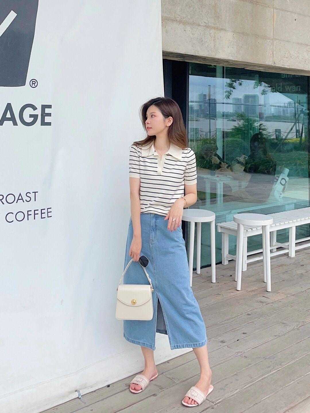 淑女鞋|原来秋天的正确打开方式是这样的,针织衫搭配裙子,温柔到骨子里了