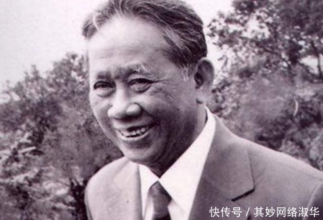 元首|黎笋突然病逝后,谁接任越南“一把手”一位亲华元首,只干半年