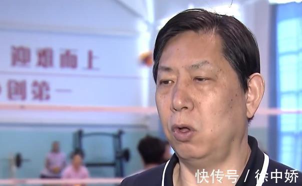 姚迪|女排联赛官方海报!李盈莹代表中国女排上榜,姚迪缺席原因出炉