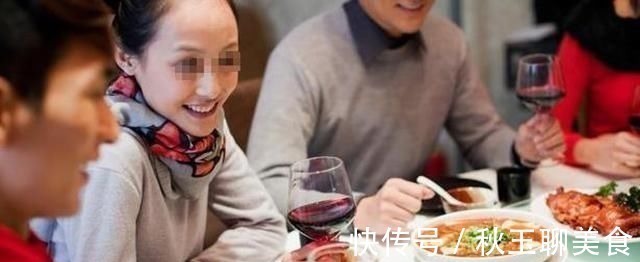 胎记|18岁女孩因为脸上的胎记,选择结束生命,胎记到底是怎么形成的