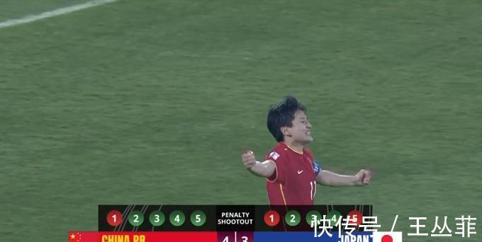 国足|让一个王霜也赢你!中国女足霸气为国足“复仇”,美女边裁很抢镜
