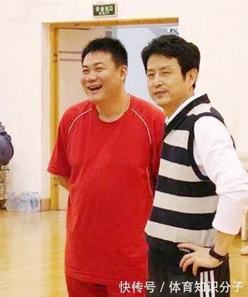江苏女排|中国女排新任主帅蔡斌:欠家庭太多,谈及妻儿有泪水