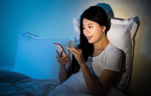 失眠症|总是失眠？想要拥有良好的睡眠，临睡前这4件事就不要做了