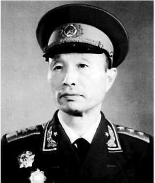 师师长|彭雪枫牺牲后,他接任新四军4师师长,后来官至副国级