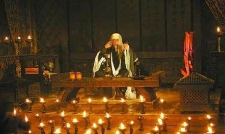 孙策|三国一“神人”，曾经怒骂孙策，还想收曹操为徒，活了134岁