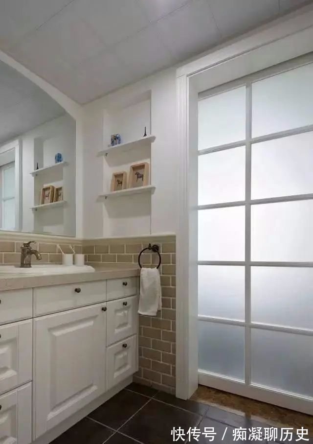 表哥|表哥的婚房,进门就给鞋柜吓到了,餐厅时尚,厨房效果让人赞叹