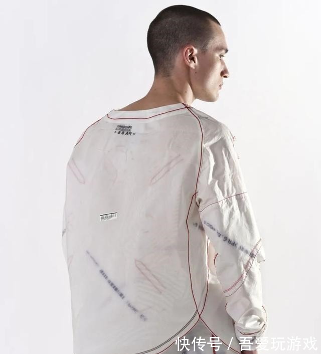 asic 用废弃安全气囊做鞋,都能炒到 2 万元!