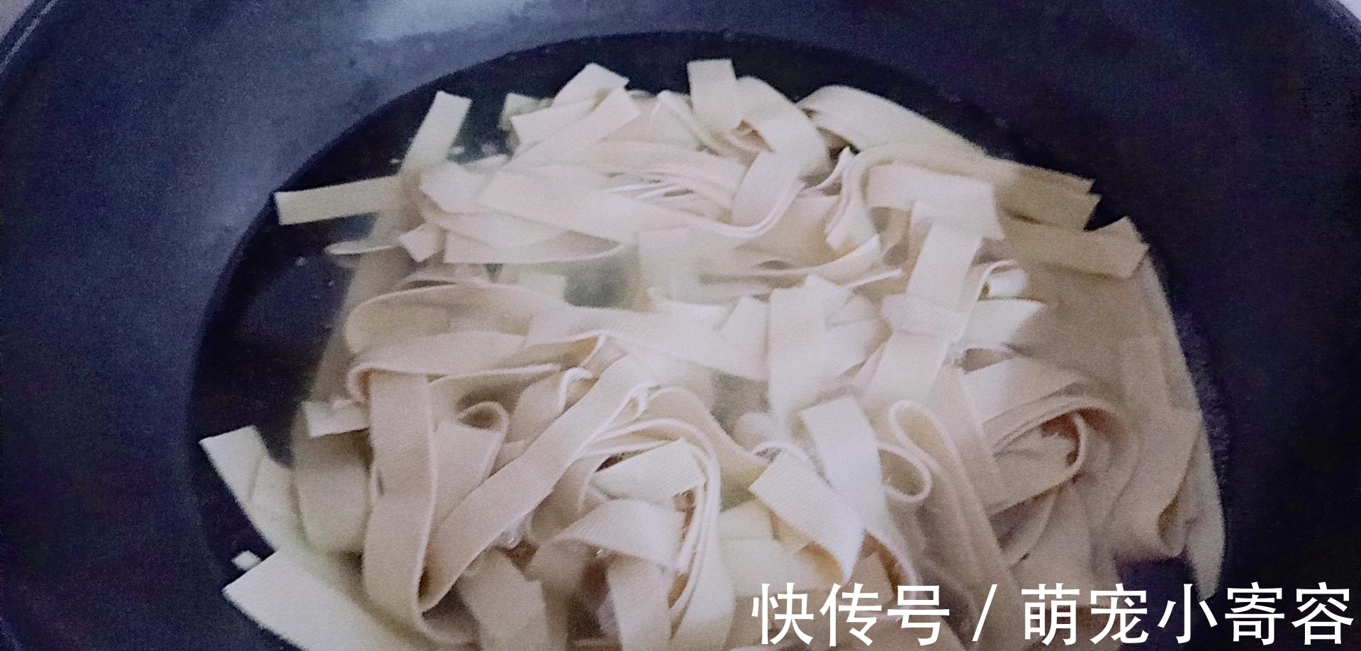 含有|它含有卵磷脂,可有效防止血管硬化,要预防心血管疾病,就吃它!