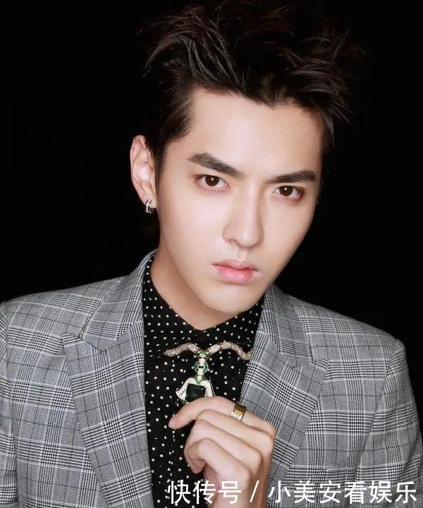 赏完爱豆的颜，男友的配饰终于有着落了