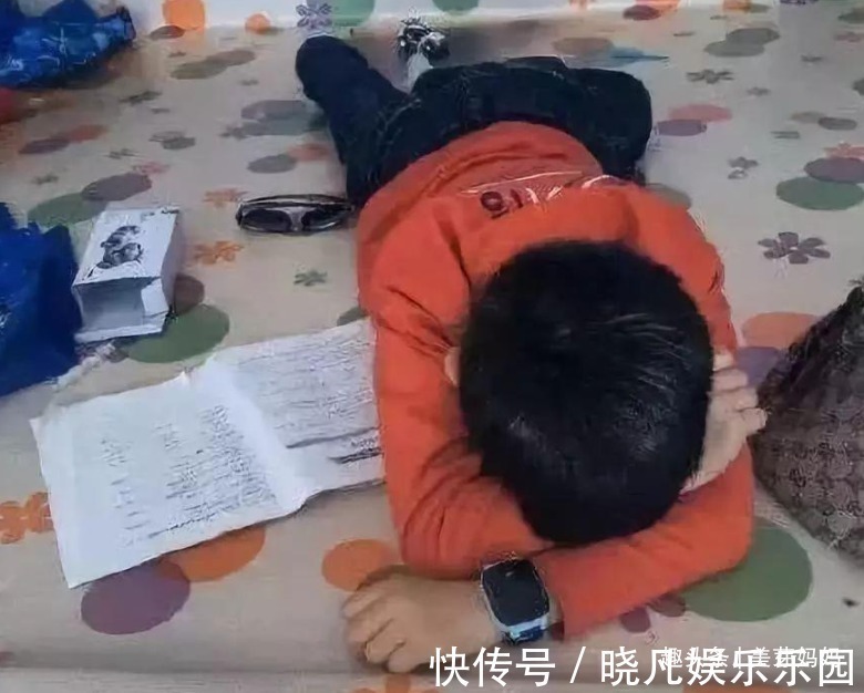 妈妈|“妈妈，孩子太累了，睡一会吧”闭上眼睛后，孩子失去了呼吸