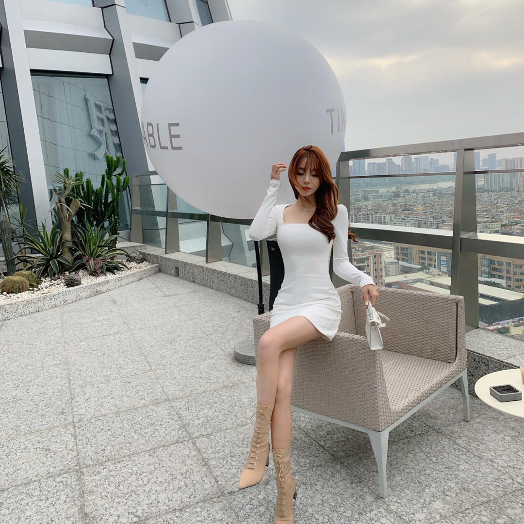 街拍 卡其色套装美女街拍, 高雅迷人, 贵族气质满满