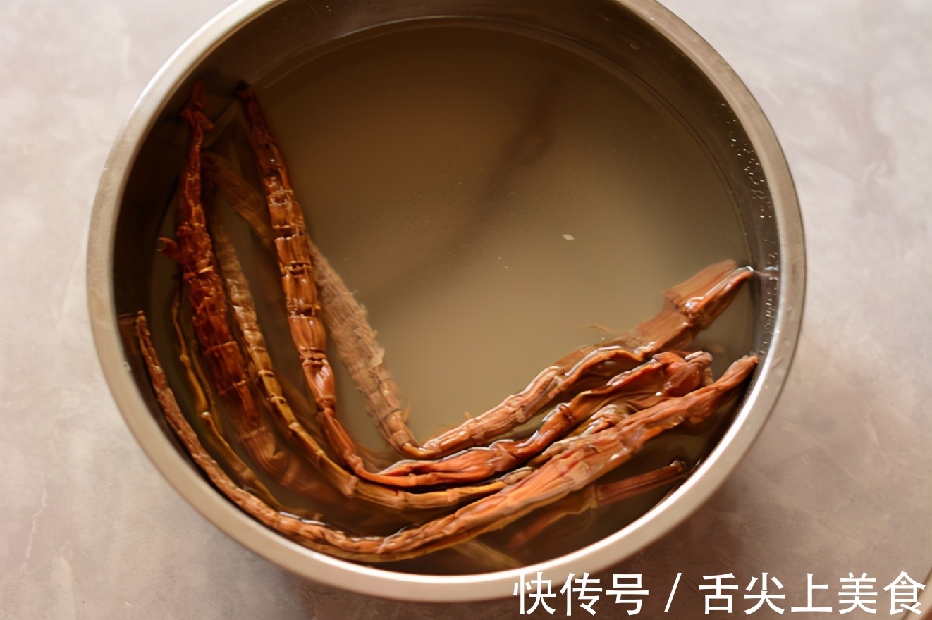 笋干|这东西不怕过期,超市30元一斤,现在抓紧多买点,吃到第二年