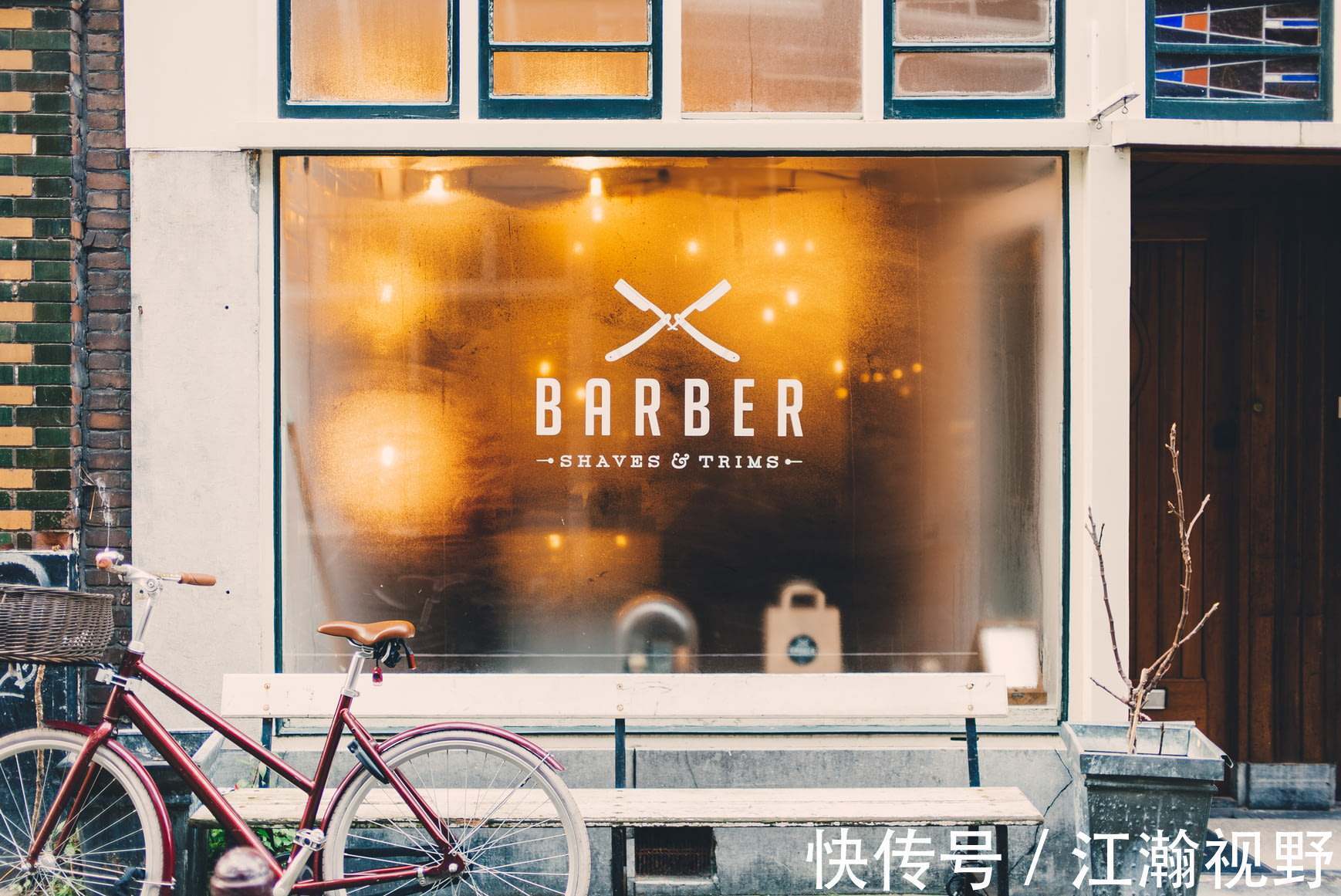 内卷 Tony也内卷?朋友圈、抖音、小红书,洗剪吹混战该咋看?