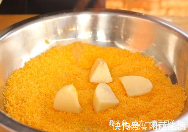 鸡蛋|苹果不要直接吃了，加2个鸡蛋，家里来客都不怕，端上桌就被抢光