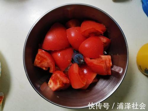 披萨|超详细自制披萨,教你在家做,便宜简单又好吃,我家一周做3次