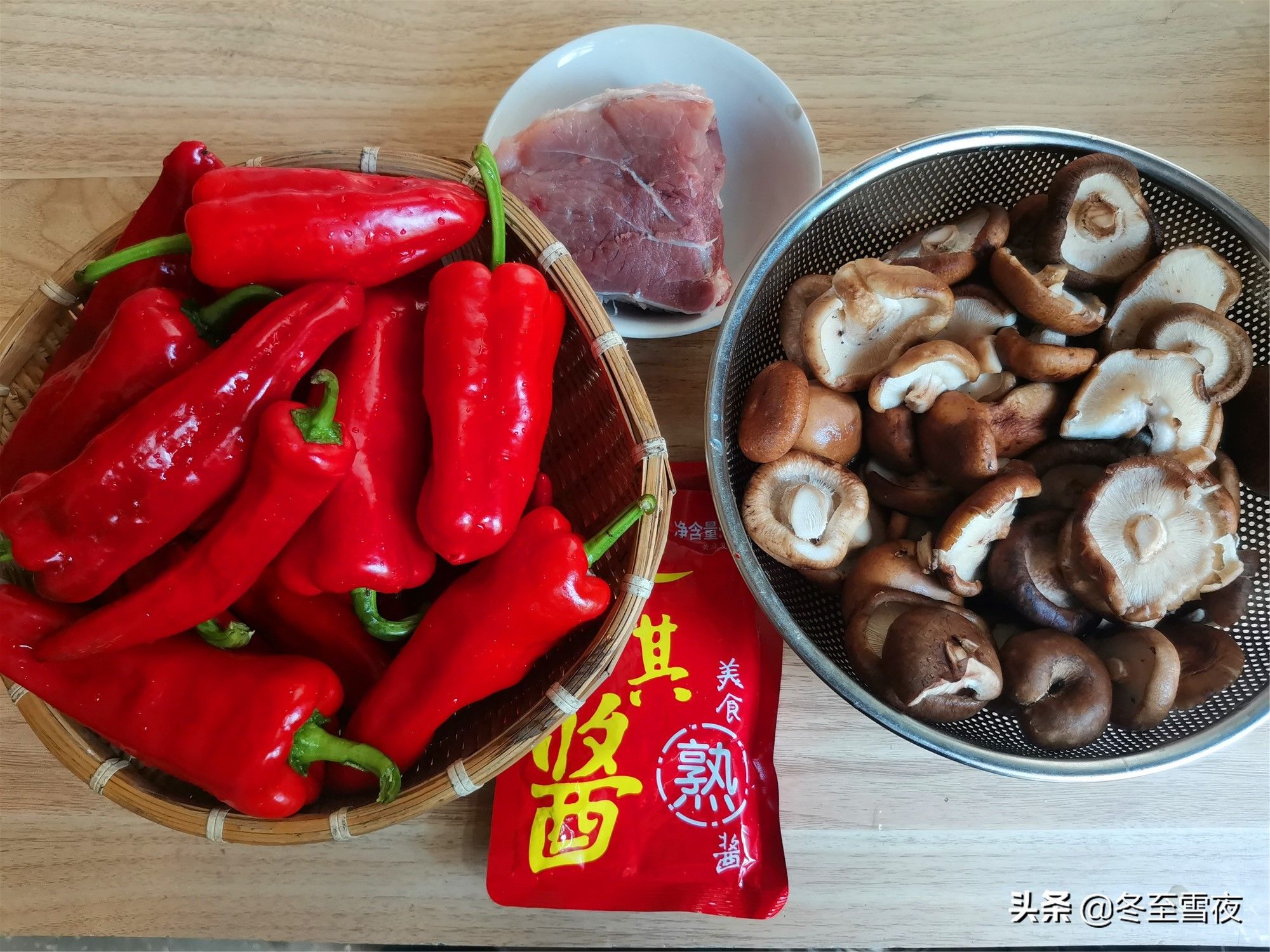 翻炒均匀|想吃下饭酱，不用超市买，教你在家做，比老干妈还好吃，太下饭了