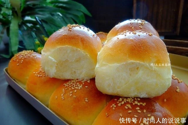 奶味十足的软面包,像做馒头一样简单,不需要造型,越吃越爱