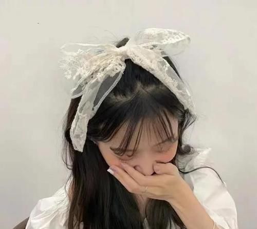 别再披头散发了!这3款发饰才够撩人