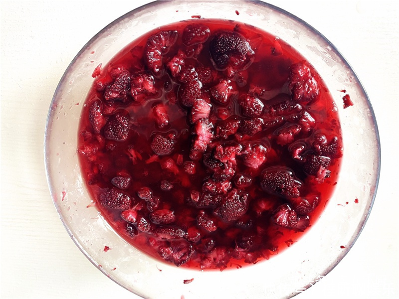 美味|自制杨梅酱,做法简单,酸酸甜甜,美味百搭零添加,吃一年也不坏