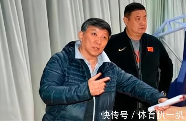 篮协|CBA名帅有望出任篮协要职,或主抓裁判工作,球迷:联赛有希望了