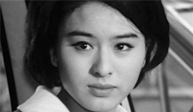 中国|栗原小卷80年代家喻户晓,36次到访中国的荧幕女神,却终身未嫁