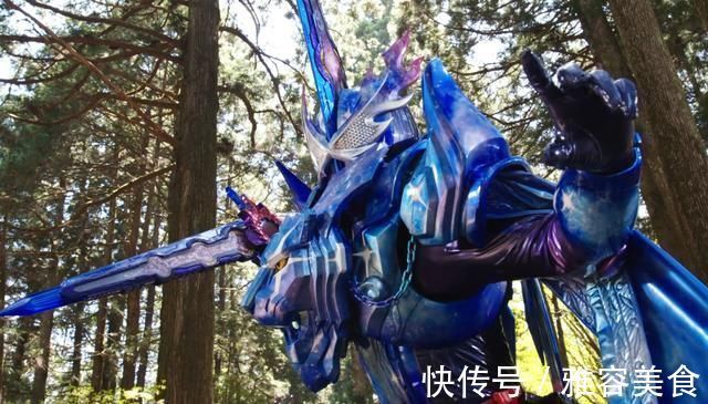 圣刃|假面骑士圣刃龙狮灯形态官方设定 圣刃的真最终形态 轻松秒所罗门