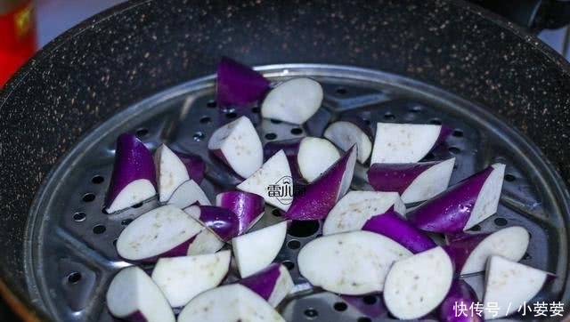 这个菜胖子可不要吃,太好吃容易上瘾,我家每个月只敢吃1顿