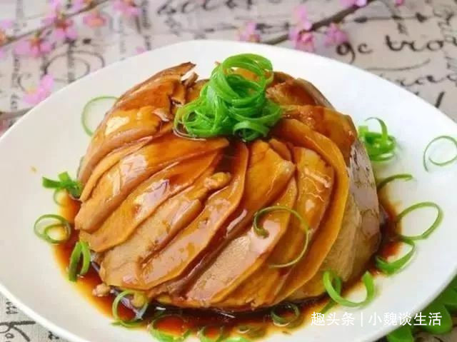 梅菜扣肉的16种做法,肉烂菜香汁亮,入口即化肥而不腻