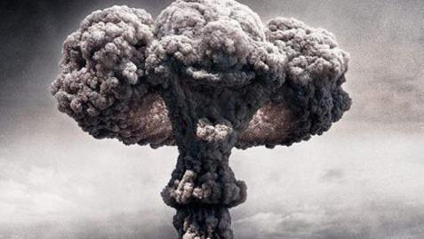 造出|二战中,假如日本比美国先造出原子弹,世界将会怎样