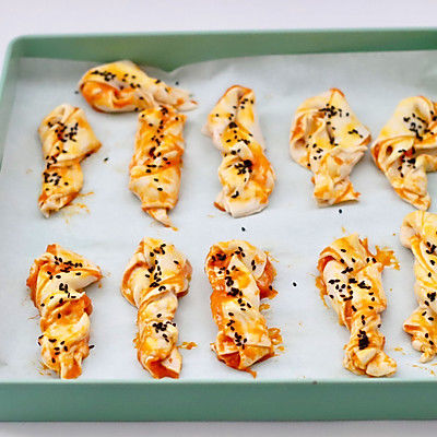 从来没想过#精致一人食#蜜薯扭扭酥还能这么做