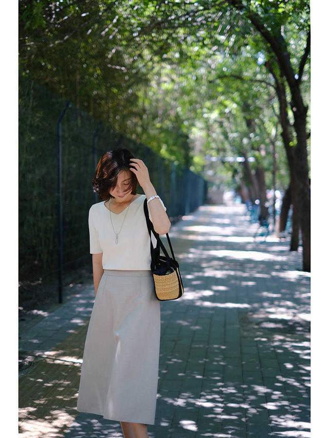 得体|40+的女人穿搭分享,如何打造气质感?提前品味又显得高级