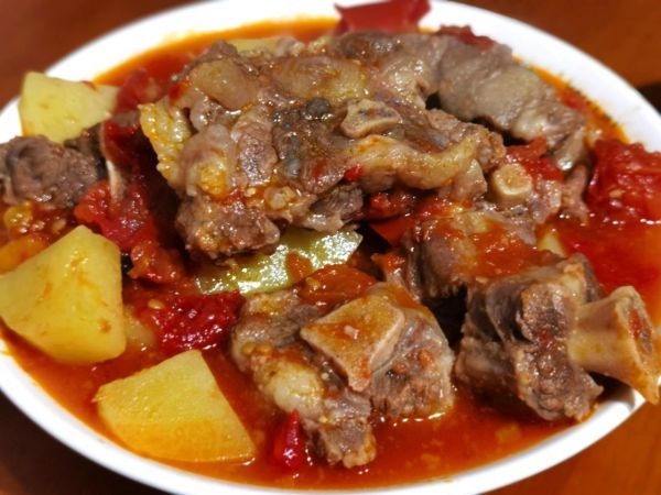 牛尾|番茄土豆炖牛尾