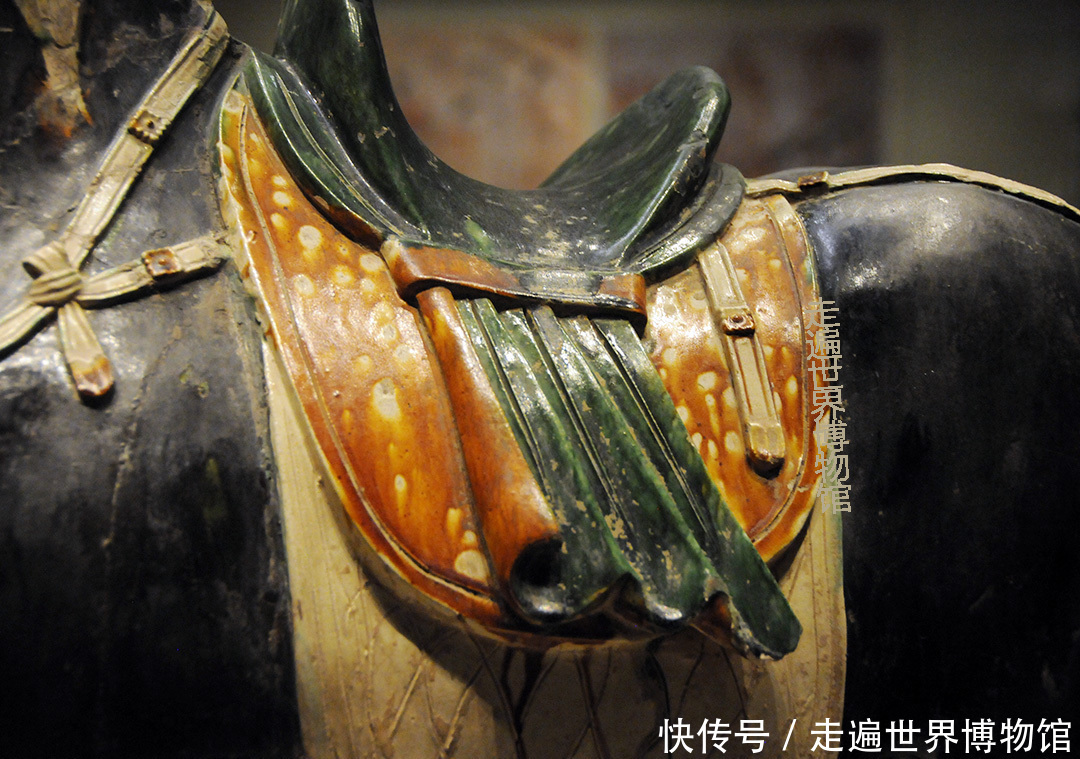 和马|唐三彩是怎么做出来的?为何其中多见骆驼和马的形象