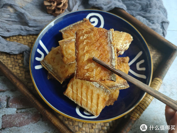 鸡蛋|干炸带鱼想要外酥里嫩，有人加鸡蛋、有人挂面糊，其实都不正确